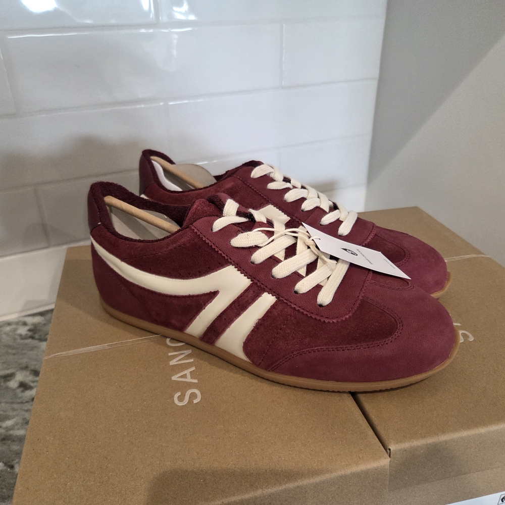 NIB Sanctuary Lola Sneakers Crimson and Natural - Picture 5 of 9